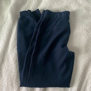 COPY - On the fly lulu joggers size 2